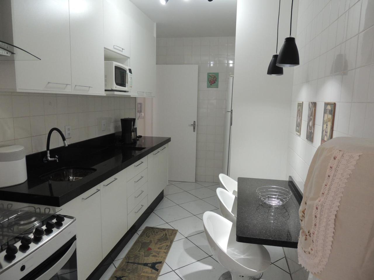 Apartamento Confortavel Em Балнеаріу-Камборіу Екстер'єр фото